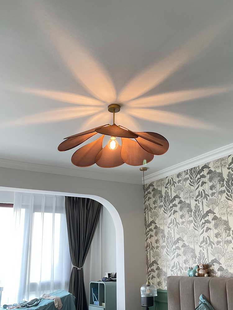 LED multi-light pendant with modern minimalist design
